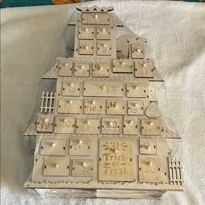 Wooden Halloween Countdown Calendar